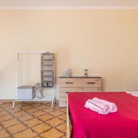 Ferienwohnung Casa Di Stefania Fluminimaggiore Exterior foto