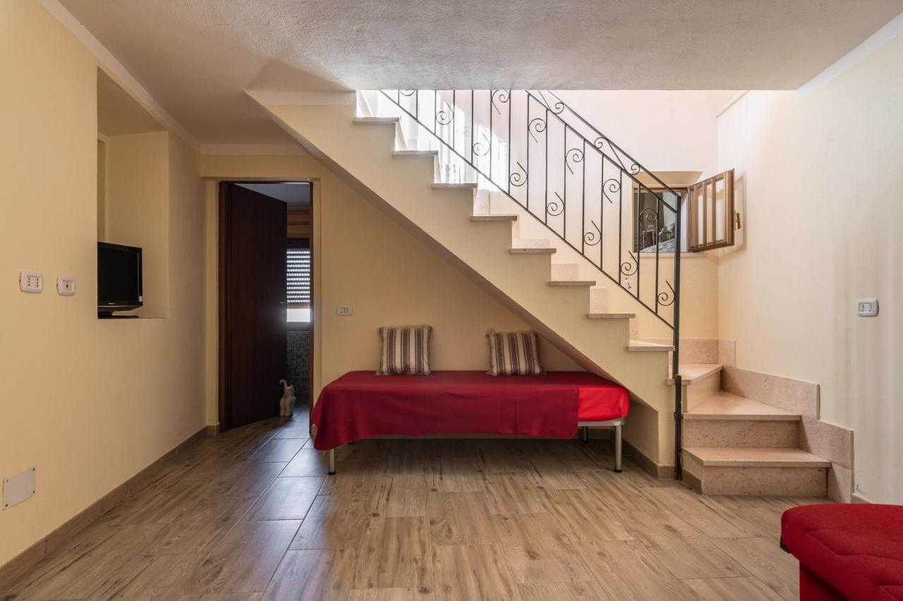 Ferienwohnung Casa Di Stefania Fluminimaggiore Exterior foto